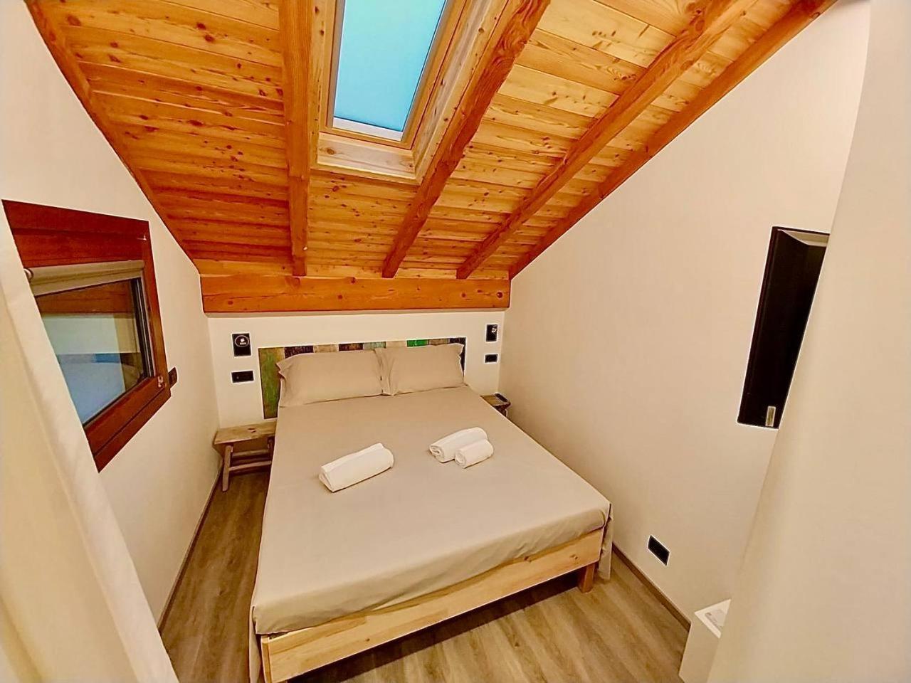 Casa Armida Apartment Tirano Luaran gambar
